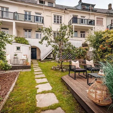 Top-floor W/great View