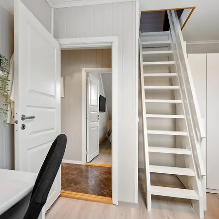 Apartment Top-floor W/great View