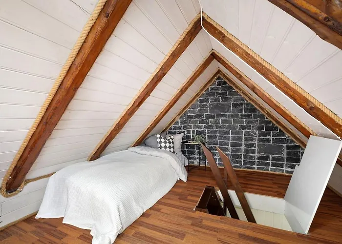 Top-floor W/great View *