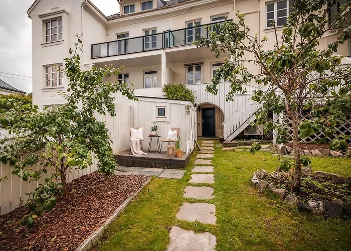 Top-floor W/great View